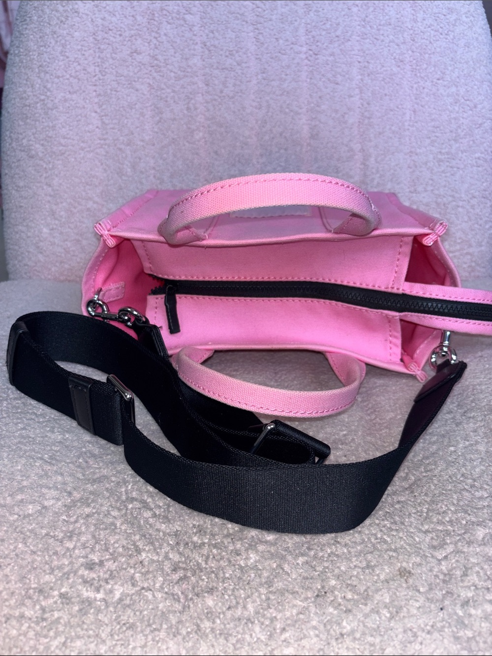 Marc Jacobs Small Pink Canvas 'The Tote Bag' - Picture 6 of 7